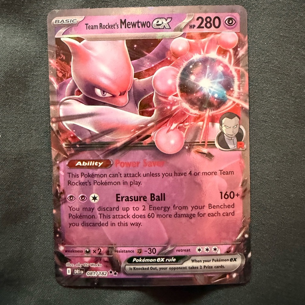 Team Rocket's Mewtwo EX Pokémon Card